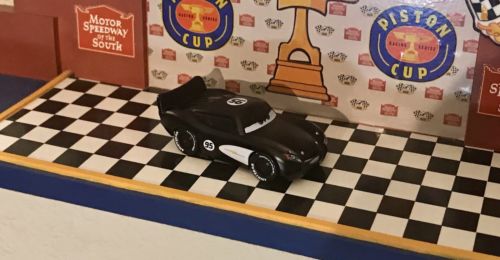 Mattel Disney Pixar Cars R.S. Lightning McQueen