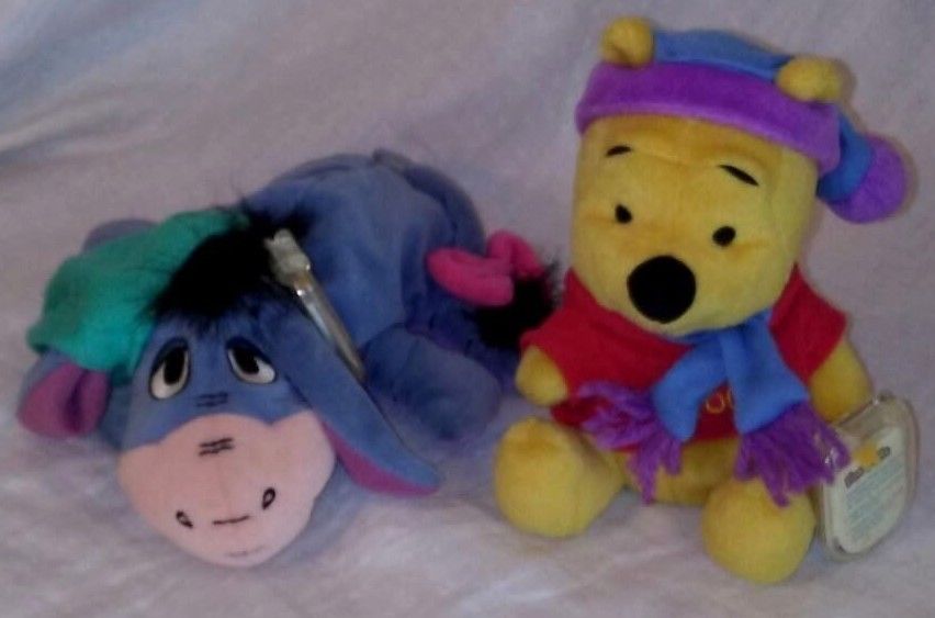 Disney Winnie the Pooh Eeyore Sweet Dreams Mattel Plush Soft Toy Star Bean Arco