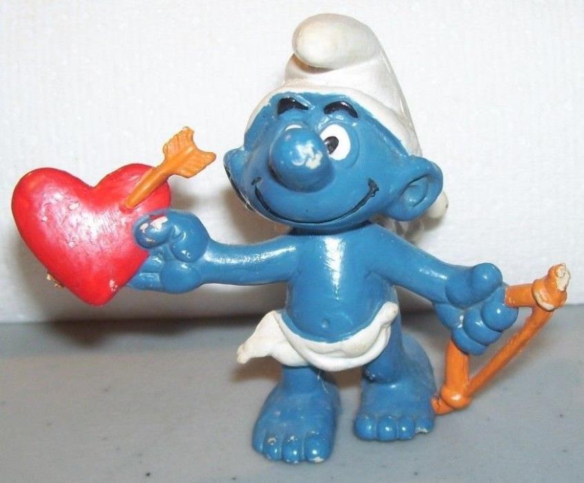 Vintage 1980 Cupid Smurf Bow Heart Schleich Peyo Hong Kong Toy Figure Valentine