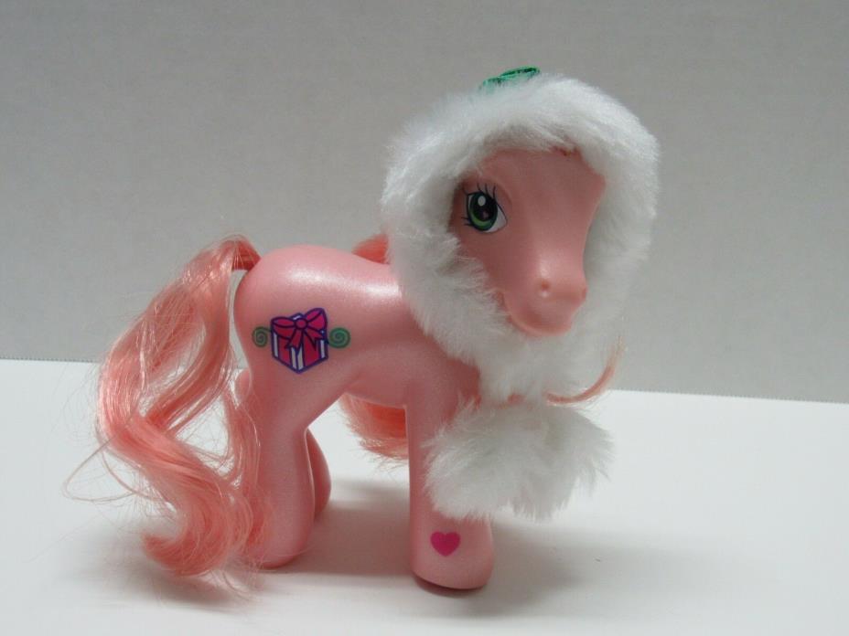 MY LITTLE PONY G3 2005 TARGET EXCLUSIVE WINTER PONY SNO - GLO + ACCESSORIES