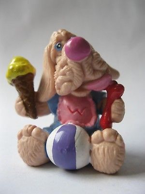 WRINKLES DOG IS LUCKY stamped Ganz Bros. 1986 about 2.25 inches tall