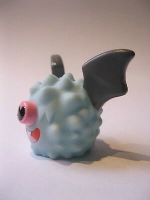 WOOBAT Bandai 2010 Nintendo Pokemon plastic figure about 1.5 inches tall