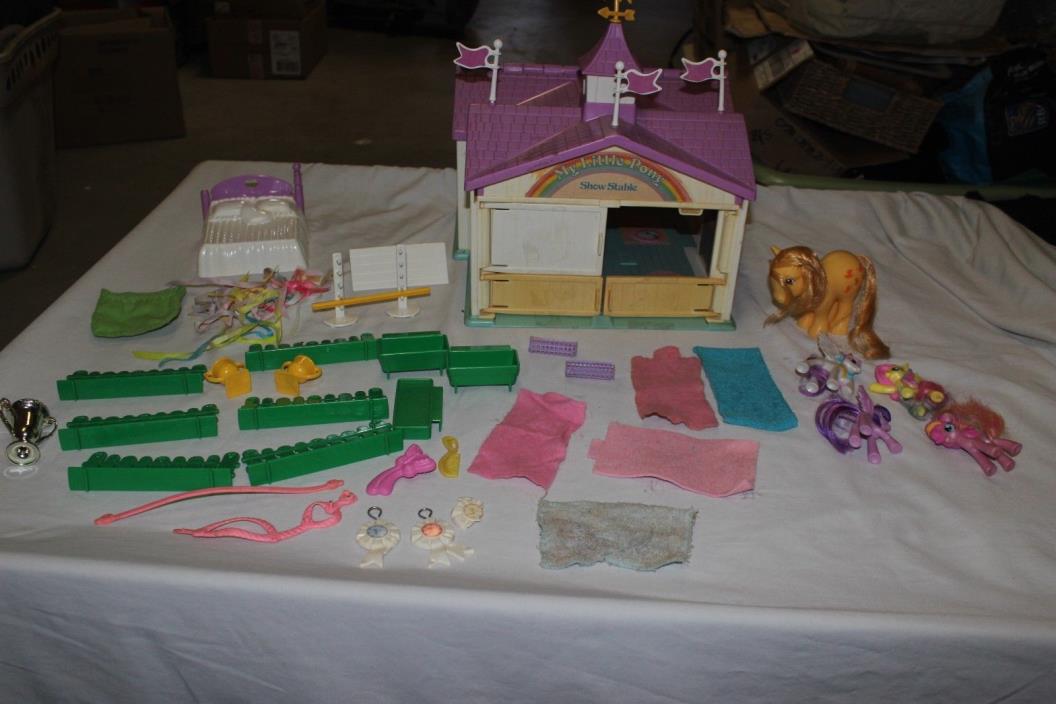 Vintage My Little Pony Show Stable with accessories, Butterscotch (FF), 4 g4
