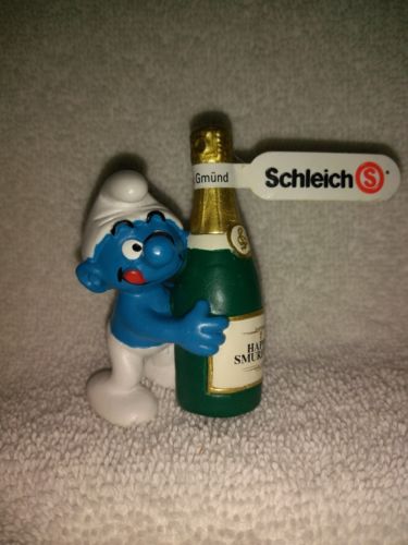 Smurfs Native American Indian Figure Vintage Toy Collectible Celebration