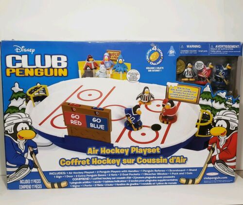 Disney Club Penguin Air Hockey Playset New in Box Jakks Pacific(rare)