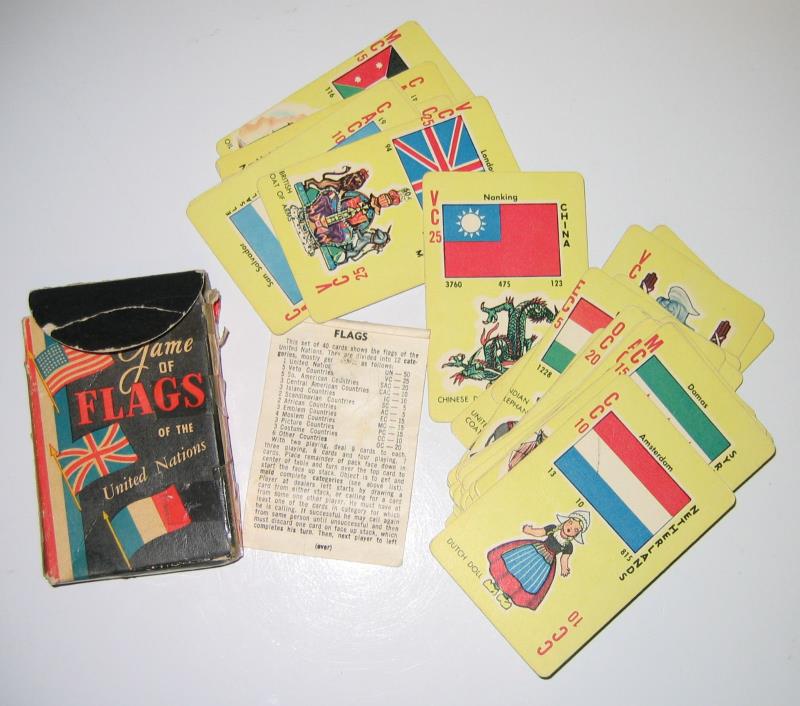 Vintage FLAGS of the UNITED NATIONS Card Game COMPLETE Box Instructions Russell