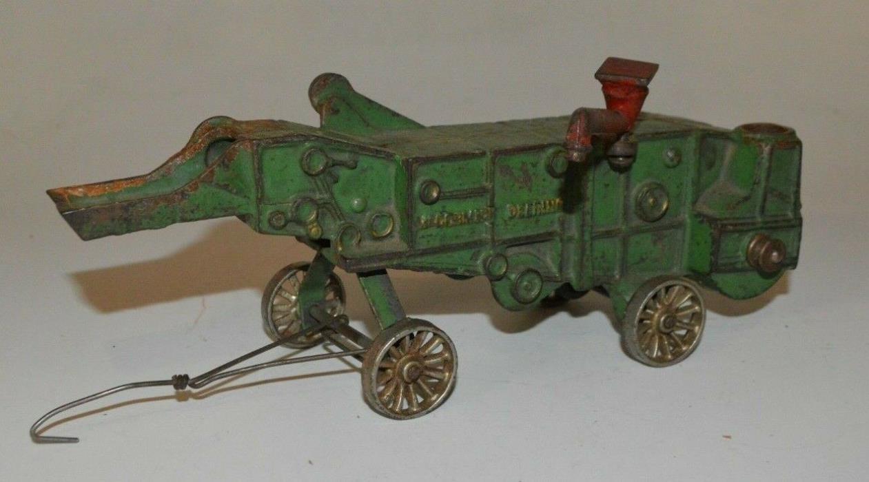 Antique Cast Iron Arcade McCormick Deering Thresher Harvester Tractor Green 450