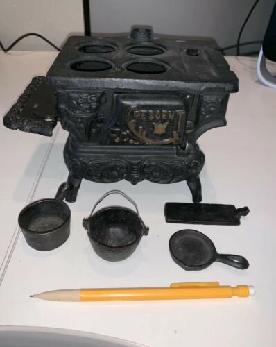 Vintage Cast Iron Stove by Crescent