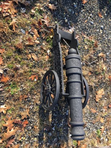 cast iron cannon