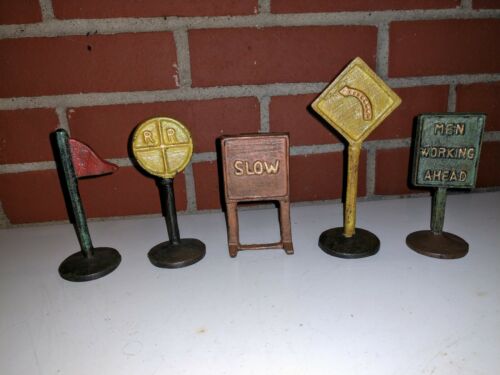 (5) Antique Cast Iron Toy Road Signs Arcade Hubley? Railroad Trains Cars Display