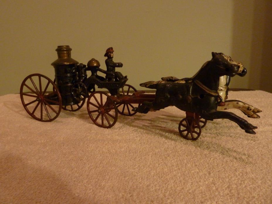 Kenton Medium Fire Engine With 3 Galloping Horses Circa 1910-20