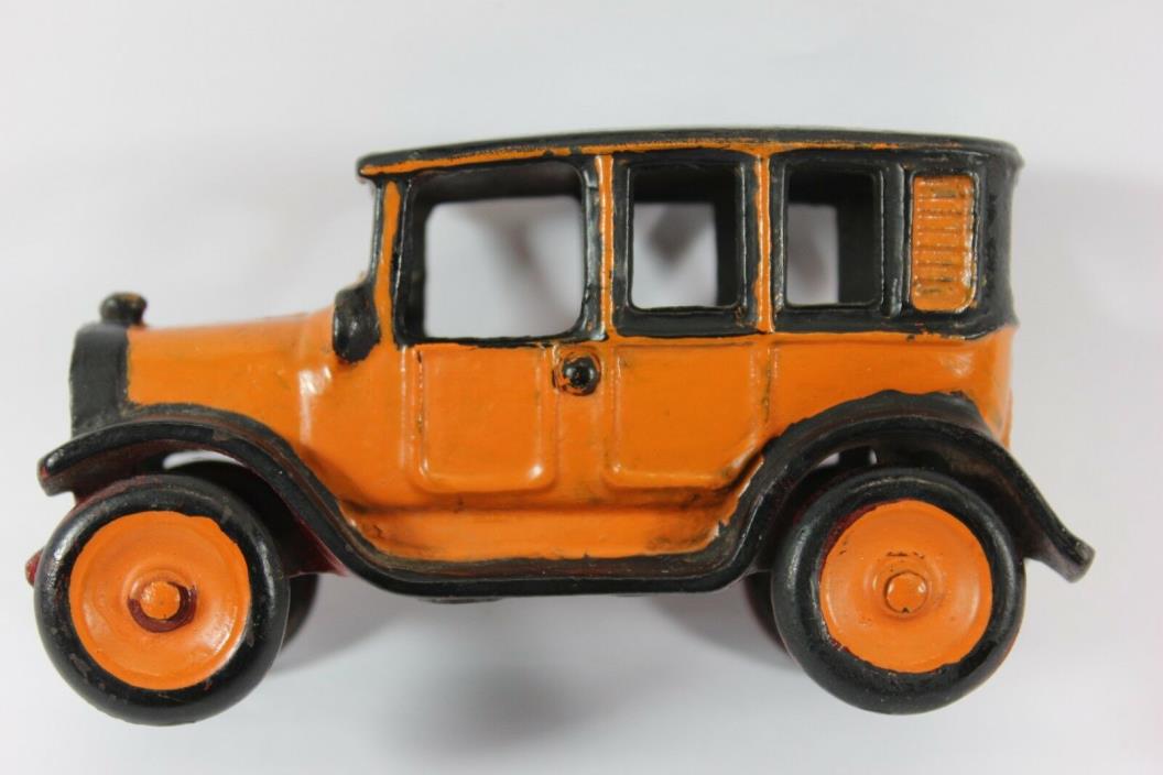 1927 ARCADE No. 3 Cast Iron Yellow Cab 5