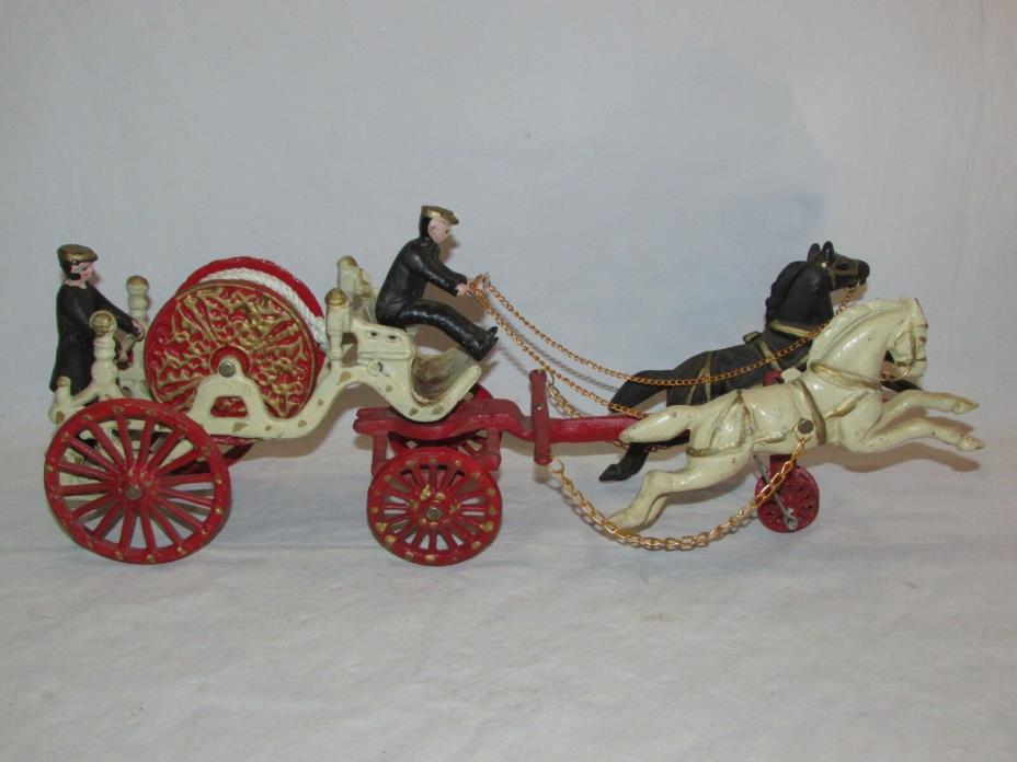 Vintage Cast Iron Twin Horse Drawn Fire Wagon With 2 Firemen 10 Pounds 20