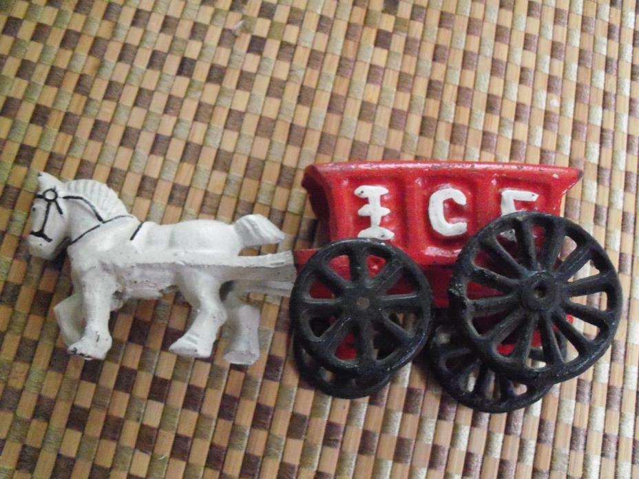 HORSE WITH WAGON - VINTAGE CAST IRON ICE WAGON HORSE DRAWN