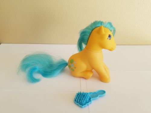 MY LITTLE PONY Vintage 1983 BUBBLES with Comb Accessory by HASBRO