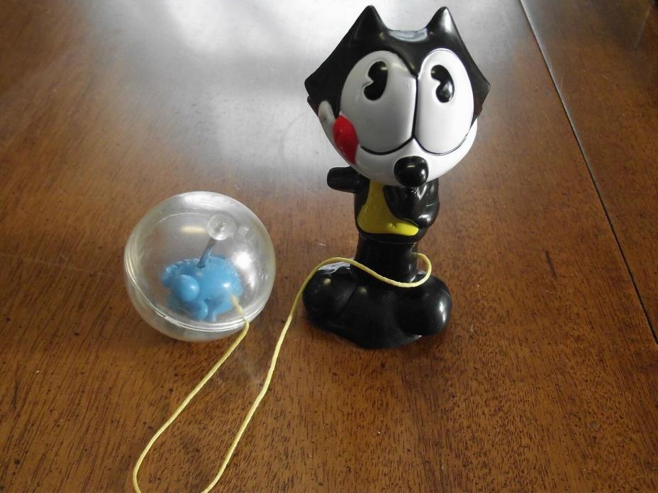 4 inch felix the cat catch ball game fish desk toy