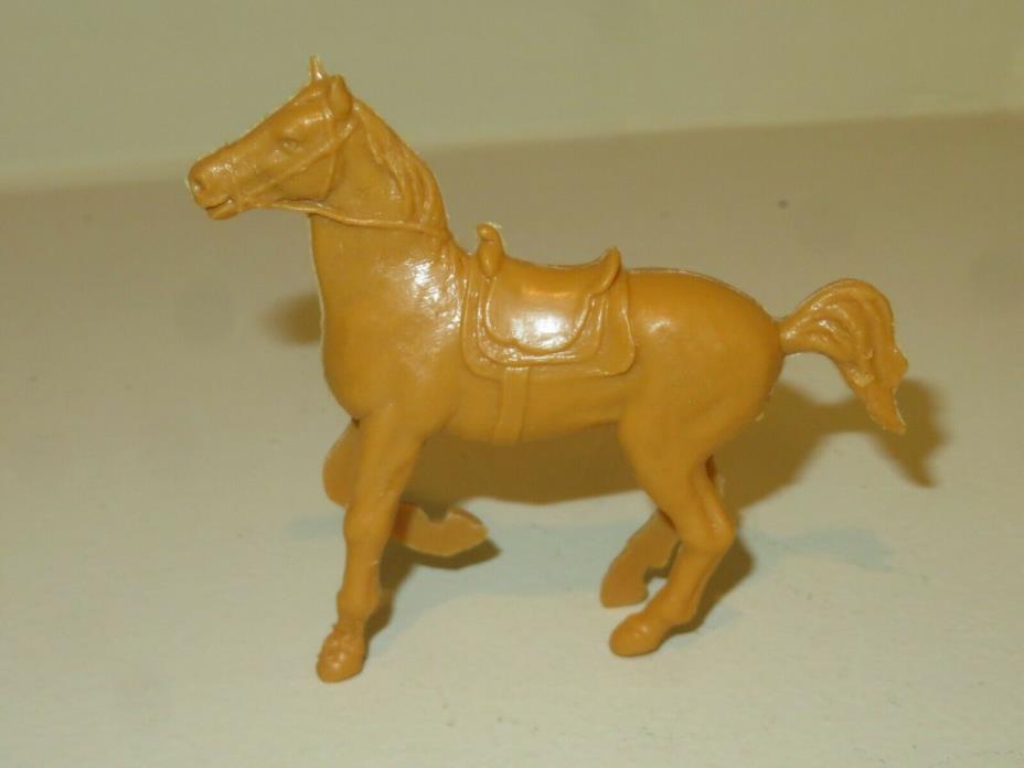 VINTAGE PLASTIC HORSE Caramel-Tan Prancing 3.75