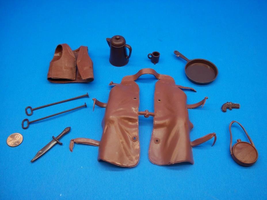 Marx (BROWN ACCESSORY LOT #1) Johnny West Best Of The West Garrett Chief Cobra