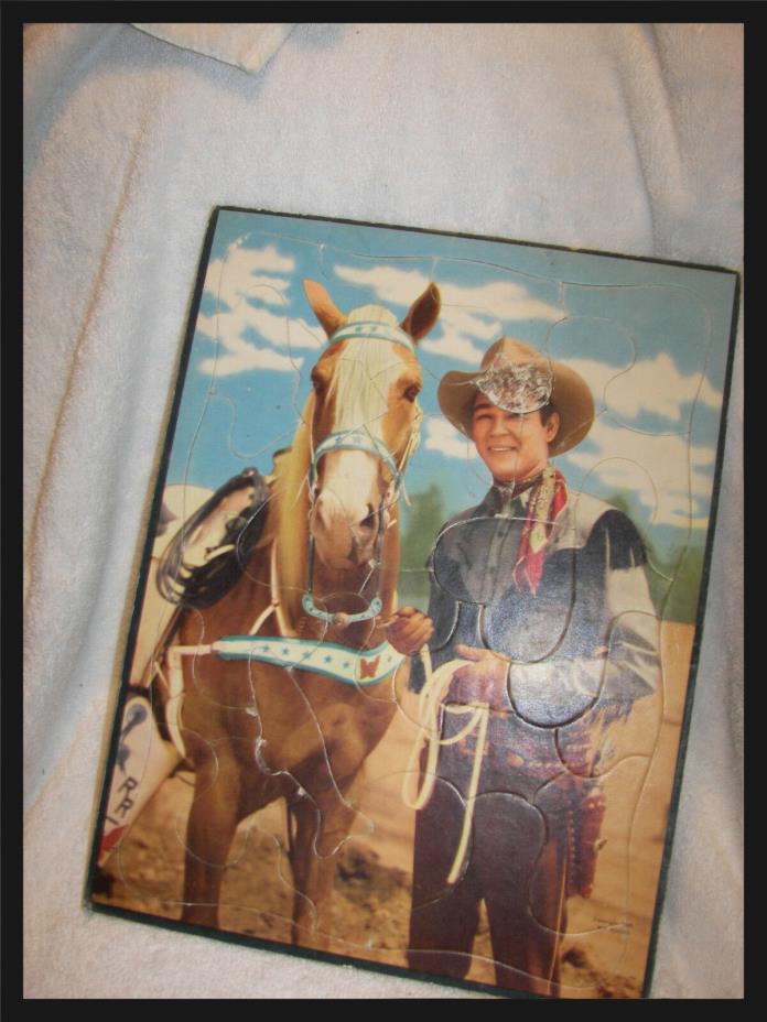 Roy Rogers Puzzle  1949 Tray  board 15