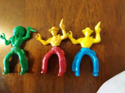 3 vintage plastic toy cowboys and indians