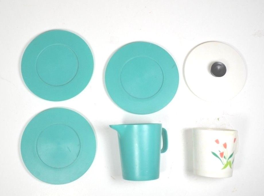 Chilton-Globe Pitcher Cups Plates Set Dish Dishware Dinnerware Flowers Pretend