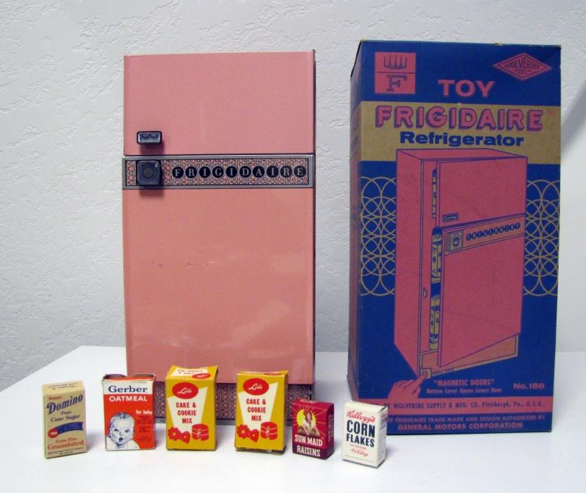 Vtg. Wolverine Frigidaire Toy Refrigerator No. 186 W/Orig. Box & Accessories NMC
