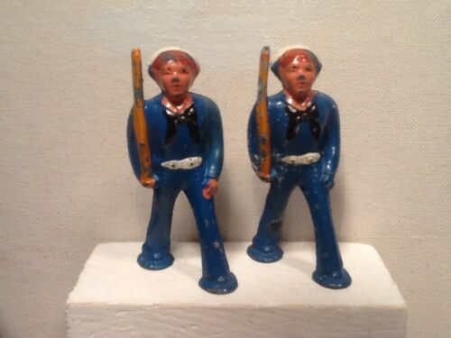 2 Vintage lead Barclay pod foot Navy figures.