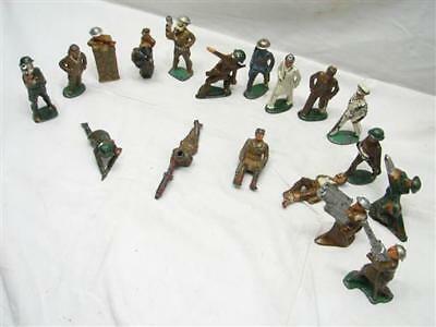 Lot 18 Manoil/Barclay WWI Lead Toy Soldiers Gunner Grenade Gas Mask Doctor
