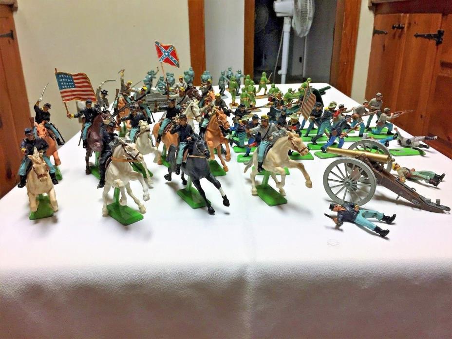 Britains LTD 1971 Metal Soldiers