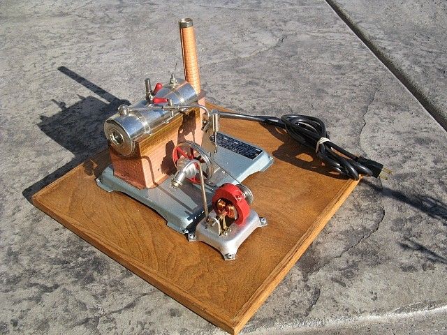 Jensen MFG Company Style 70 Electrically Heated Steam Engine With Light
