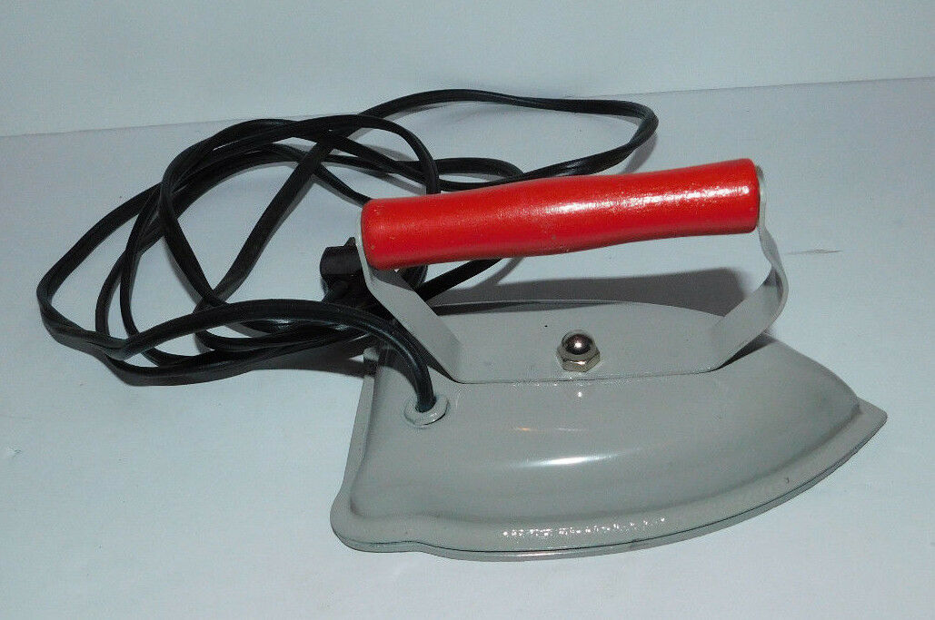 VERY NEAT VINTAGE GREY ELECTRIC CHILD'S TOY IRON WITH RED WOODEN HANDLE