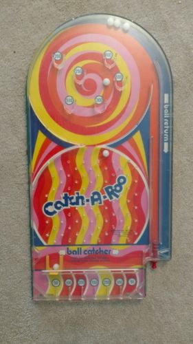 Vintage    Catch A Roo Pinball Game by Wolverine Toy