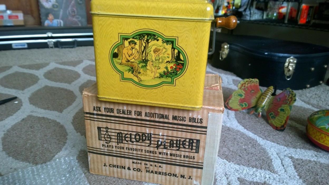 VINTAGE CHEIN MELODY PLAYER W / 2 ROLLS   IN ORIGINAL BOX   HTF
