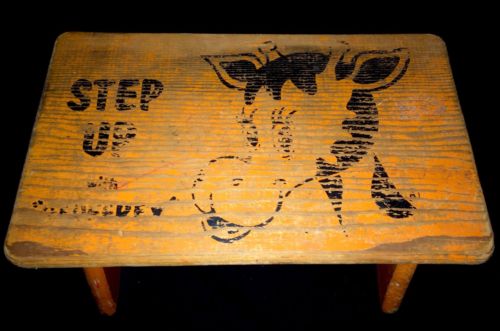 Vintage Toys r us Wooden Stepstool Bench Step Up With Geoffrey Giraffe