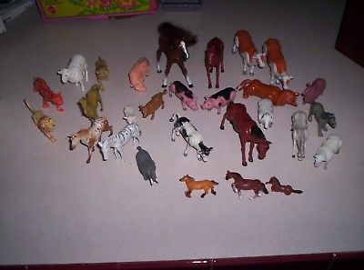 huge lot of toy farm animals horses, pigs, cows etc.