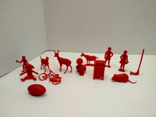 Vintage Beton Bergen Toy & Novelty Company Hard Red Plastic Wild Animals Figures