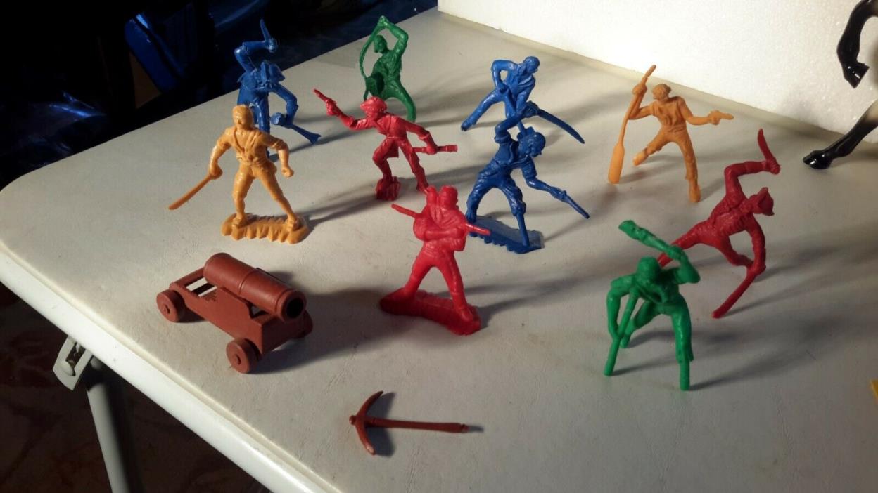 Original 1958 Timmee Pirates  All 10 different poses  w/ Rare Accessories