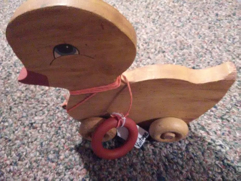 VINTAGE WOODEN DUCK PULL TOY 1960s