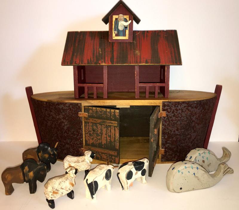 Vintage Folk Art Noah's Ark by Barry Grosscup. Millwood Toy.