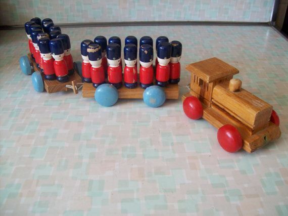 Vintage Wooden Toy Train With Soldiers Non-Toxic Pull String Counting Toy