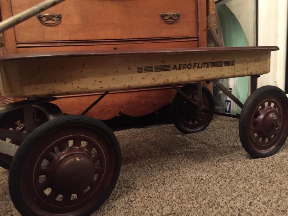 Vintage Aero Flite Wagon