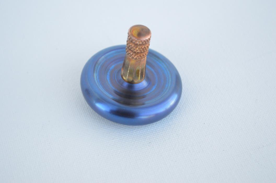 precision spin top / flamed titanium & copper