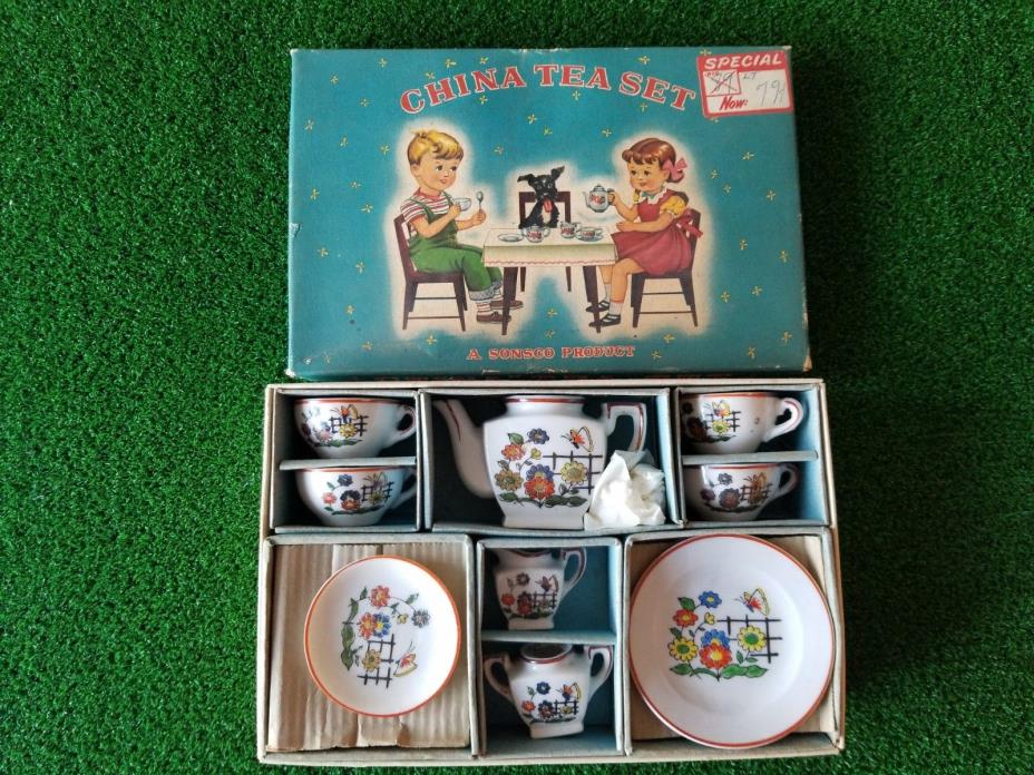 CHILD'S VINTAGE TEA SET, A SONSCO PRODUCT WITH BOX MADE IN JAPAN