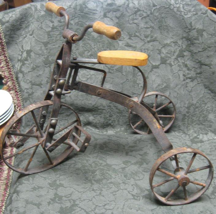Antique Vintage Old Bicycle Metal Children's Toy.Moveable Parts Tri-Cycle