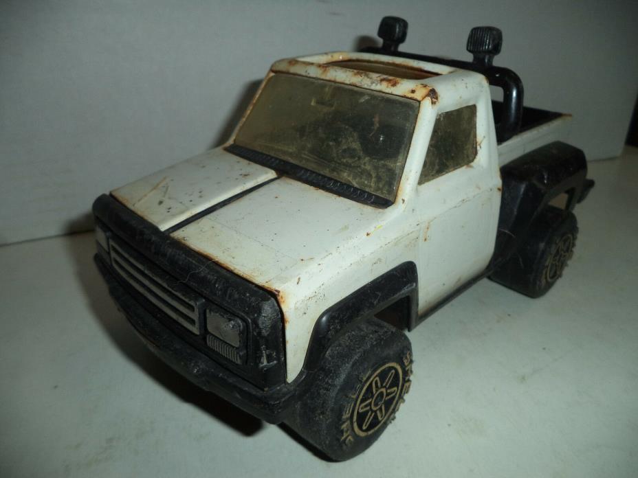 Vintage Tonka Metal Body 4 x 4, Shell Oil Issue 8.5