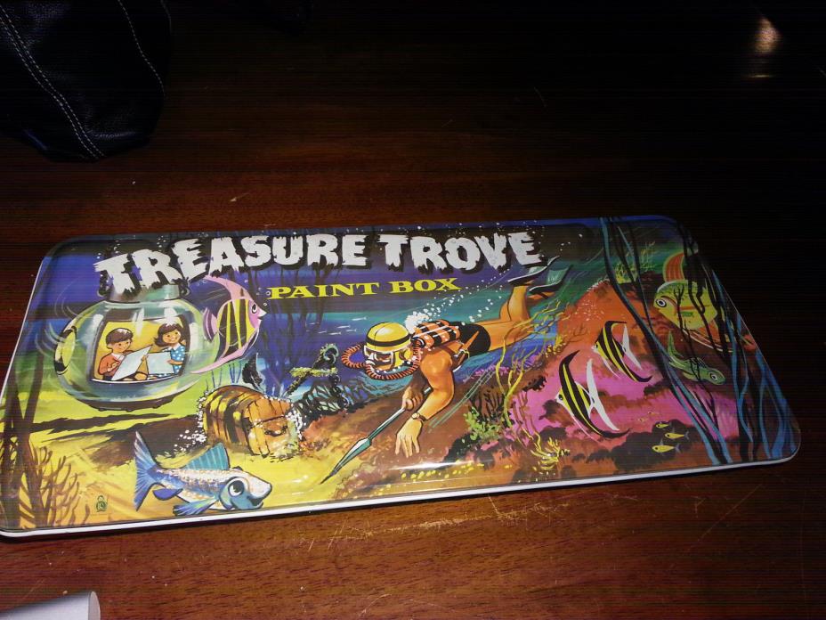 Vintage Rare LARGE Treasure Trove PAINT BOX vivid great graphics