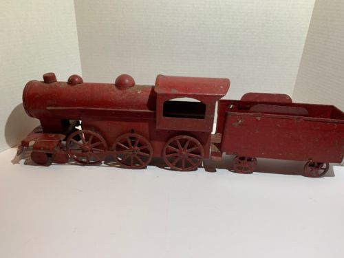 ANTIQUE TOY LOCOMOTIVE & COAL CAR 