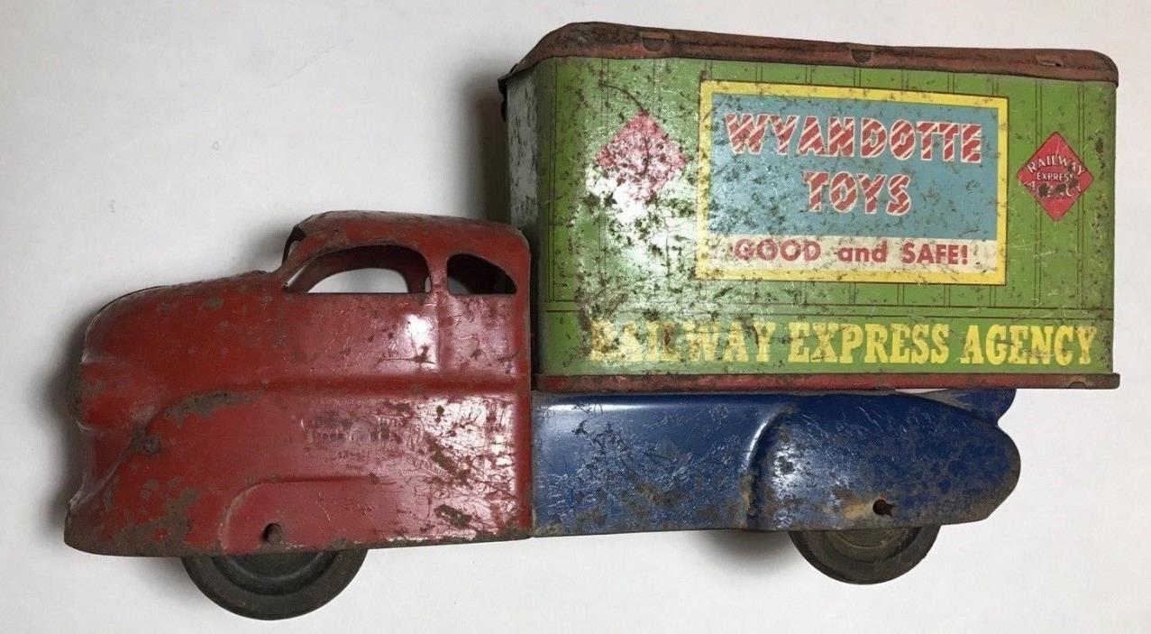 Wyandotte Tin Toy Truck