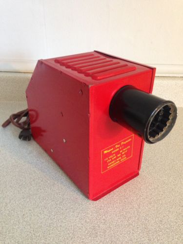 Vintage 1940's Magna Vue Tin Toy Electric Projector Model C-1, Good Working Cond
