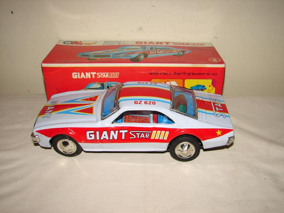 Vintage Non Fall Mystery Bump N Go Giant Star 0000 SC-203 In Original Box